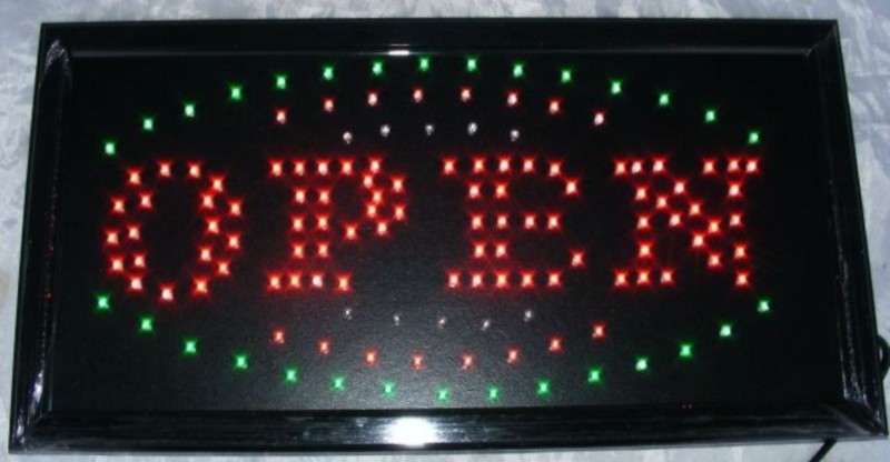 Tablica led z napisem open 24, open i inne