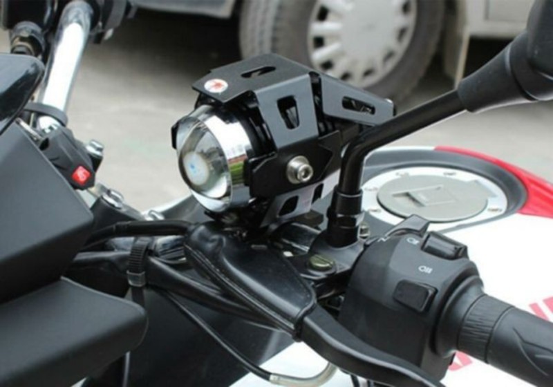Halogen motocyklowy LED CREE 3000LM+WŁĄCZNIK