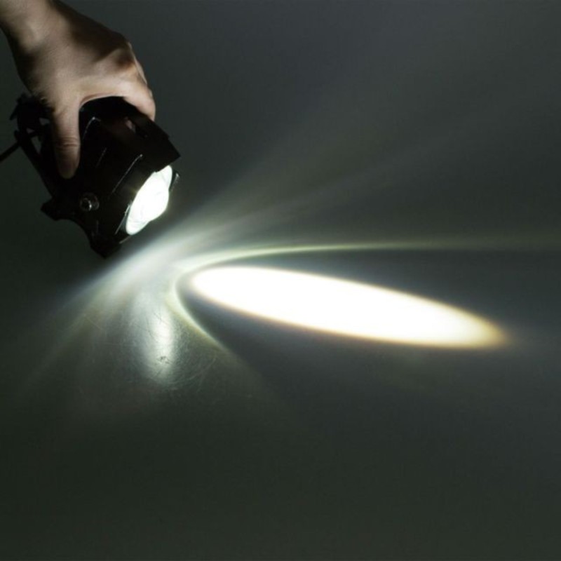 Halogen motocyklowy LED CREE 3000LM+WŁĄCZNIK